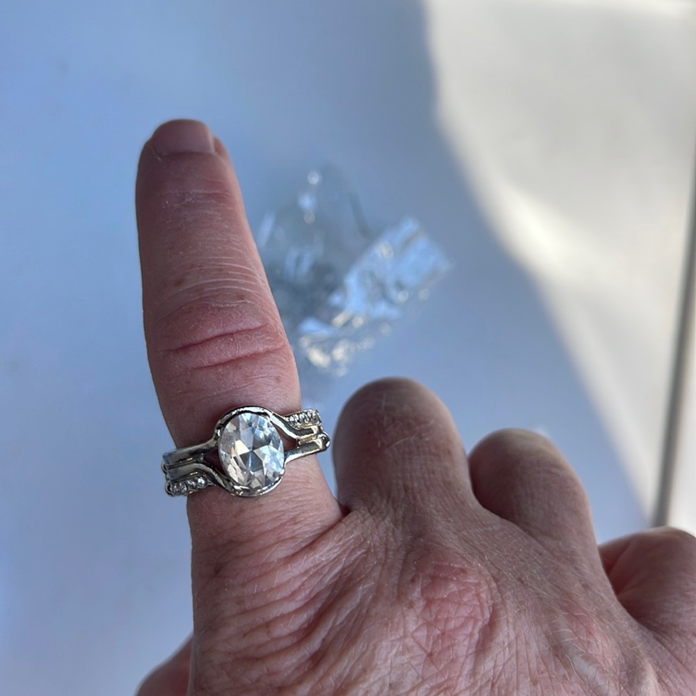 Paparazzi one size fits all ring with white stone